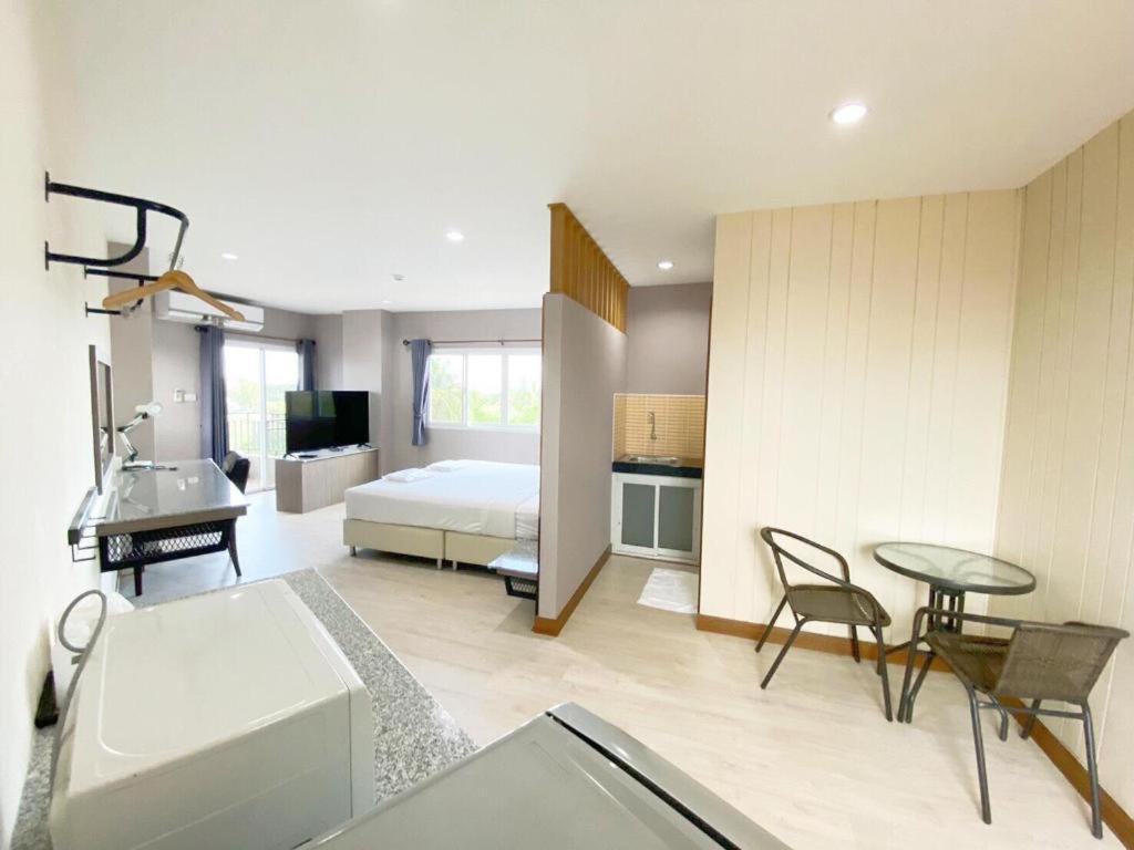The Y Residence Chiang Mai Extérieur photo